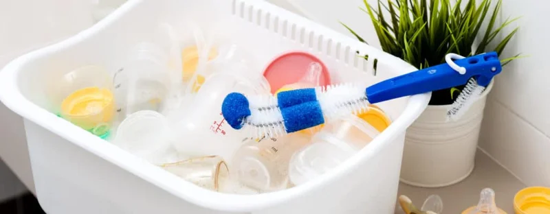 Kā pareizi sterilizēt bērnu pudelītes, lai nodrošinātu higiēnu